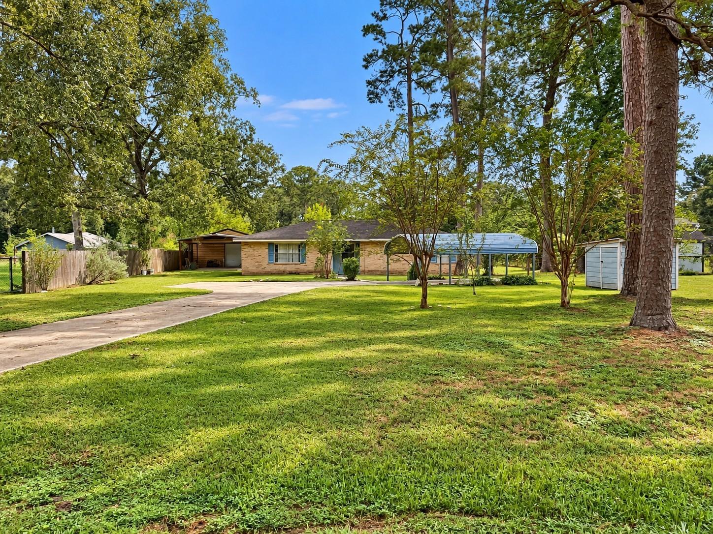 25708 W Forest Circle Lane