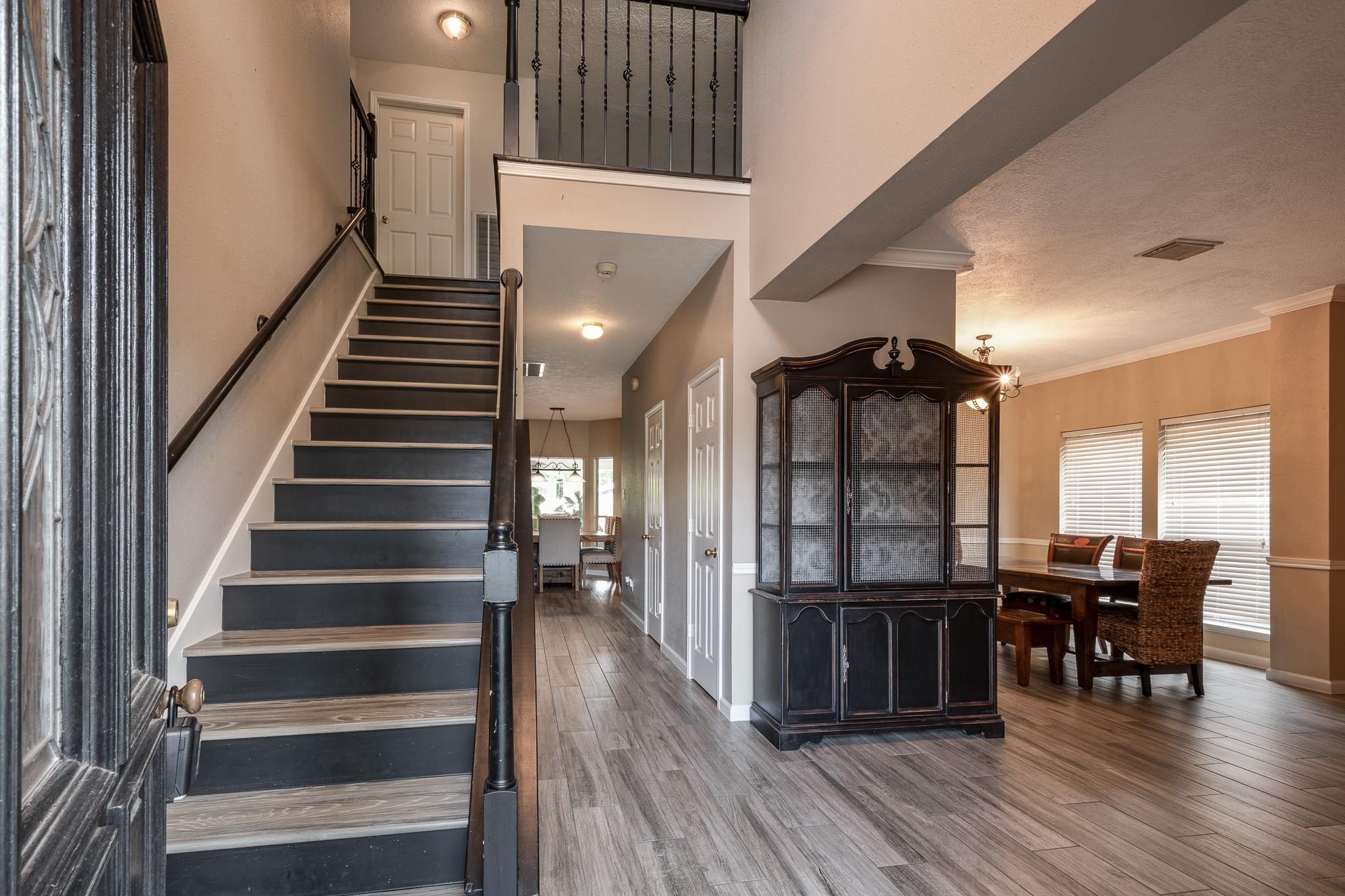 1015 Highlands Woods Drive