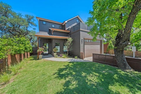 Photo of 2758 Lakeshore Drive, Canyon Lake, TX 78133 (MLS # 34273251)