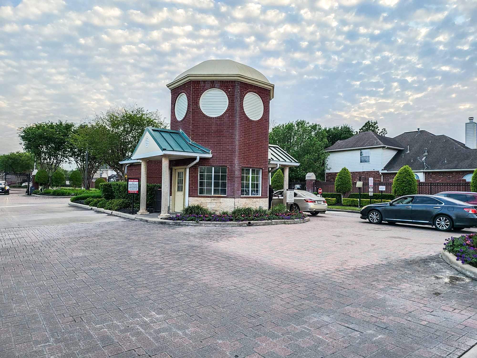 419 Thorpe Springs Drive