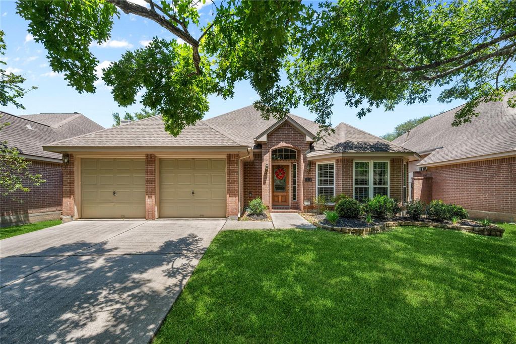 Photo of 2514 S Strathford Lane, Kingwood, TX 77345 (MLS # 38258891)