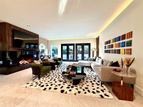 Tiny photo for 5454 John Dreaper Drive, Houston, TX 77056 (MLS # 97157689)