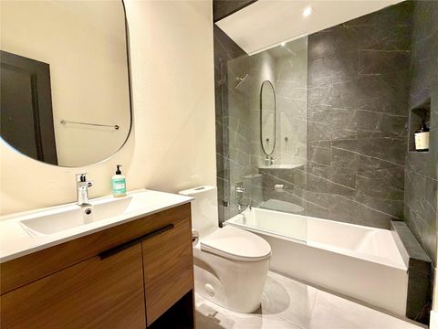 Tiny photo for 5454 John Dreaper Drive, Houston, TX 77056 (MLS # 97157689)