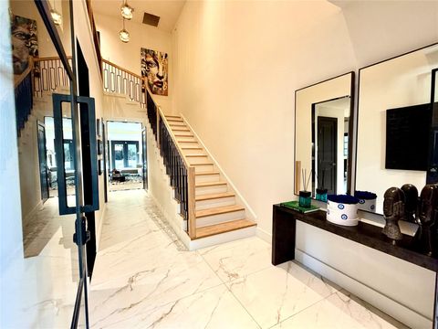 Tiny photo for 5454 John Dreaper Drive, Houston, TX 77056 (MLS # 97157689)