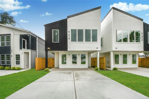 934 South Lane Unit A-B Houston TX 77088