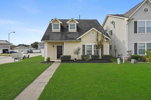 Photo of 19410 Green Chase Lane, Houston, TX 77073 (MLS # 85036543)