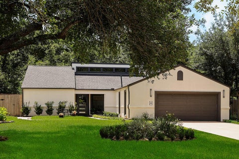 Photo of 46 N Autumnwood Way, The Woodlands, TX 77380 (MLS # 29837126)