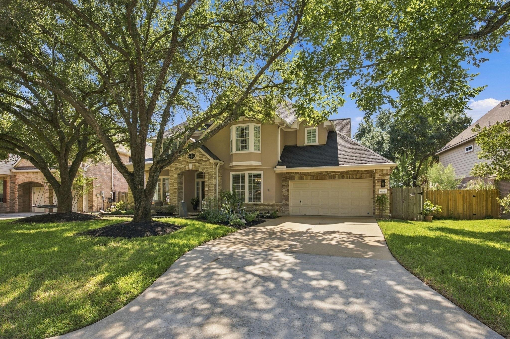 15915 Ellendale Court