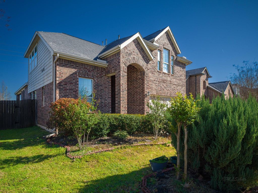 Photo of 25006 Blue Mountain Park Lane, Katy, TX 77493 (MLS # 57869559)
