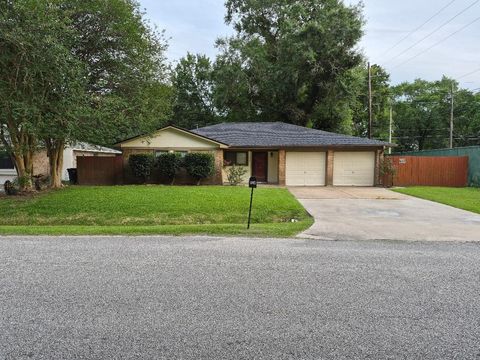 Photo of 638 Cherry Valley Drive, Huffman, TX 77336 (MLS # 62891391)