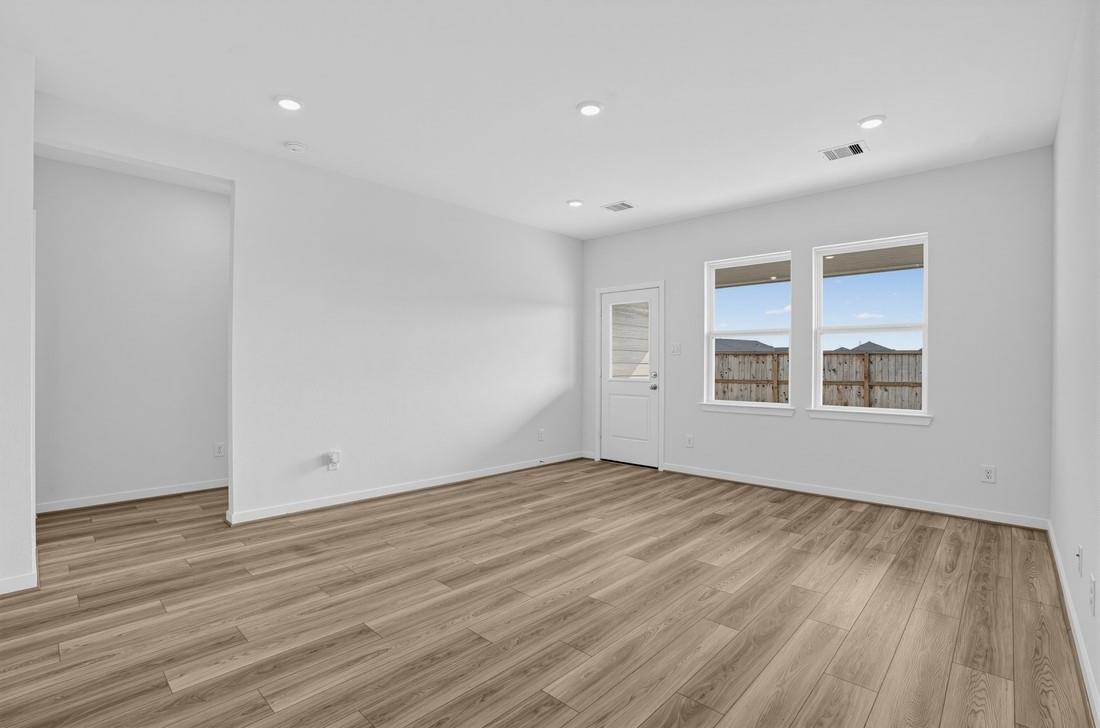 17406 Lush Laurel Lane