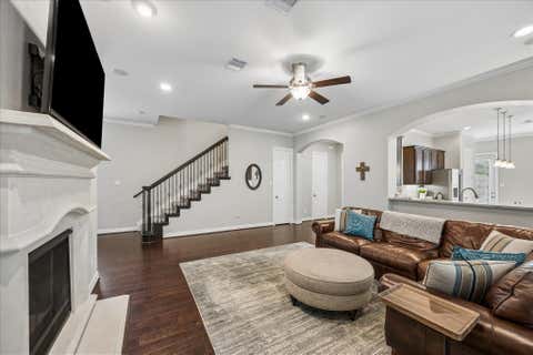 Tiny photo for 2809 Shadow Woods Court, Houston, TX 77043 (MLS # 86680783)