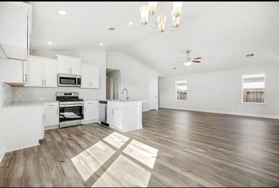 4326 W Bayou Maison Circle