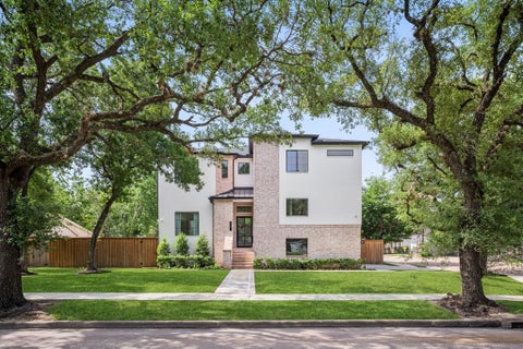 Homes For Sale - 5247 Beechnut Street<br/> Houston, TX 77096