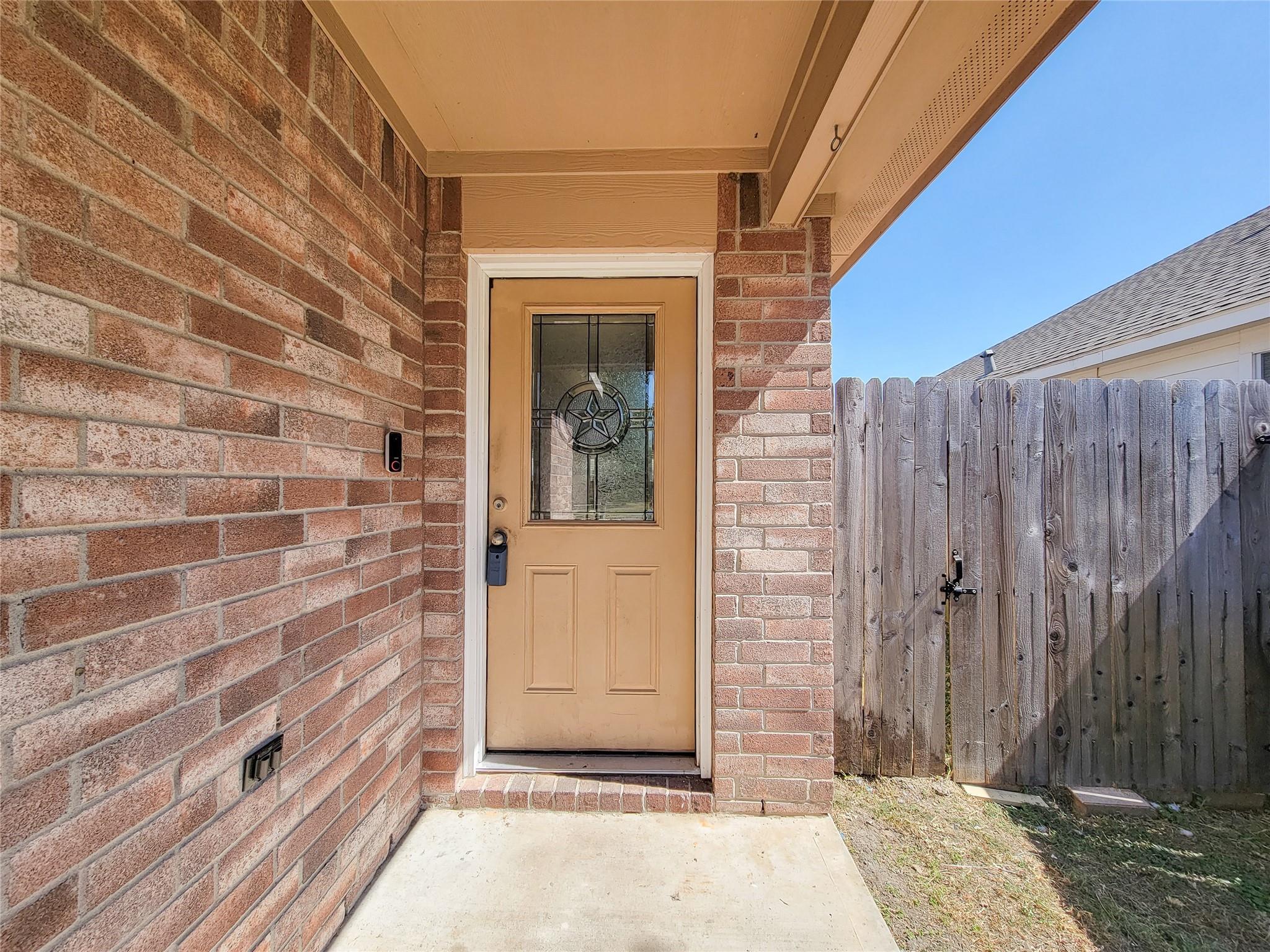2211 Hackberry Bank Lane
