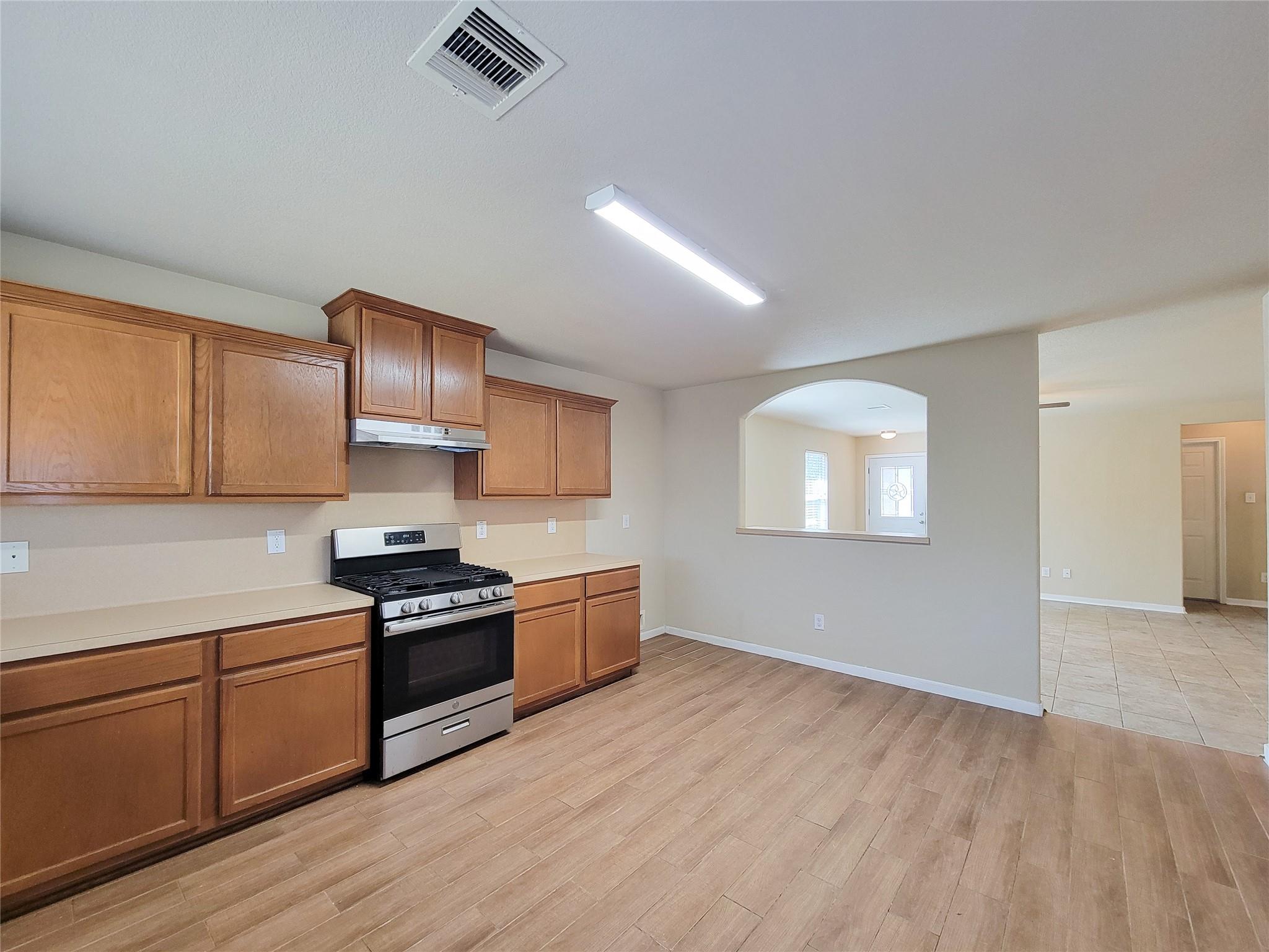 2211 Hackberry Bank Lane