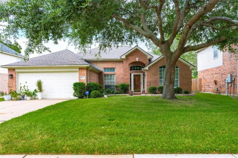 Photo of 4505 Biscayne Bend Lane, League City, TX 77573 (MLS # 97903710)
