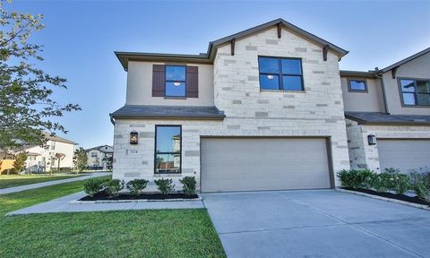 Photo of 7124 Elgin Street, Pearland, TX 77584 (MLS # 27585103)