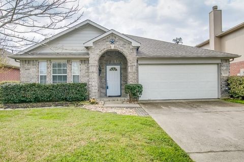 Photo of 32211 Decker Oaks Drive, Pinehurst, TX 77362 (MLS # 52283168)