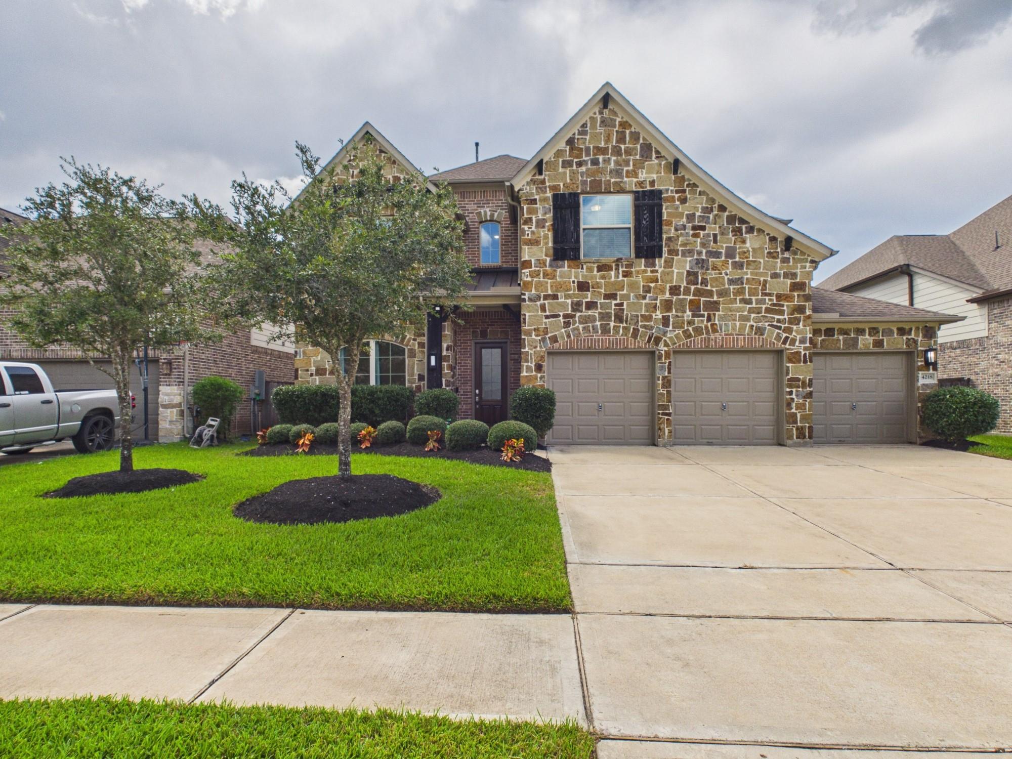 4218 Kestrel Ridge Court