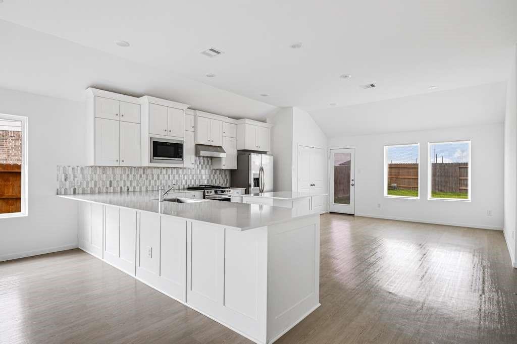 26603 Woodland Strawberry Lane