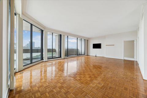 Photo of 1111 Hermann Drive #7F, Houston, TX 77004 (MLS # 87277616)