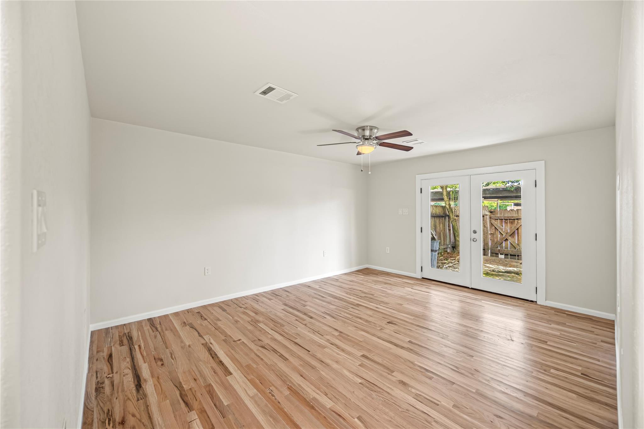 1831 Country Village Boulevard