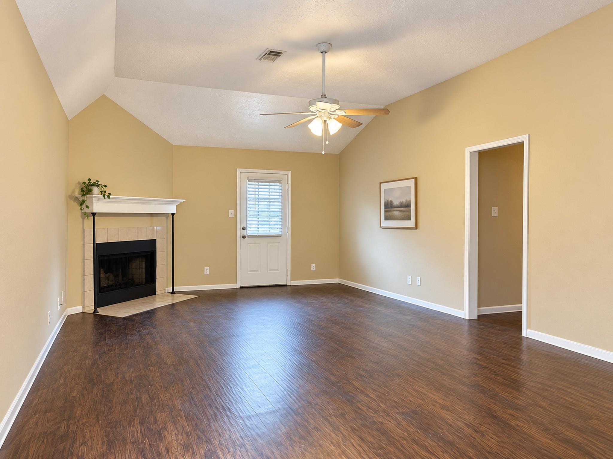 3115 Edgewood