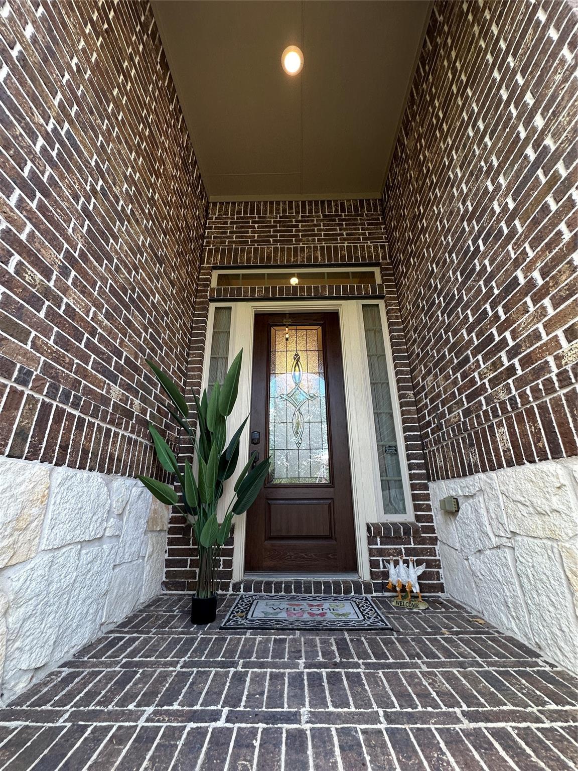 23423 Tavola Rosa Drive