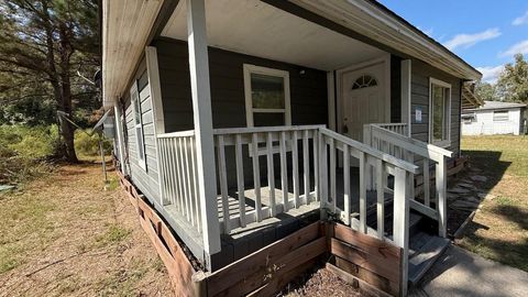 Photo of 171 Green Road, Shepherd, TX 77371 (MLS # 79406200)