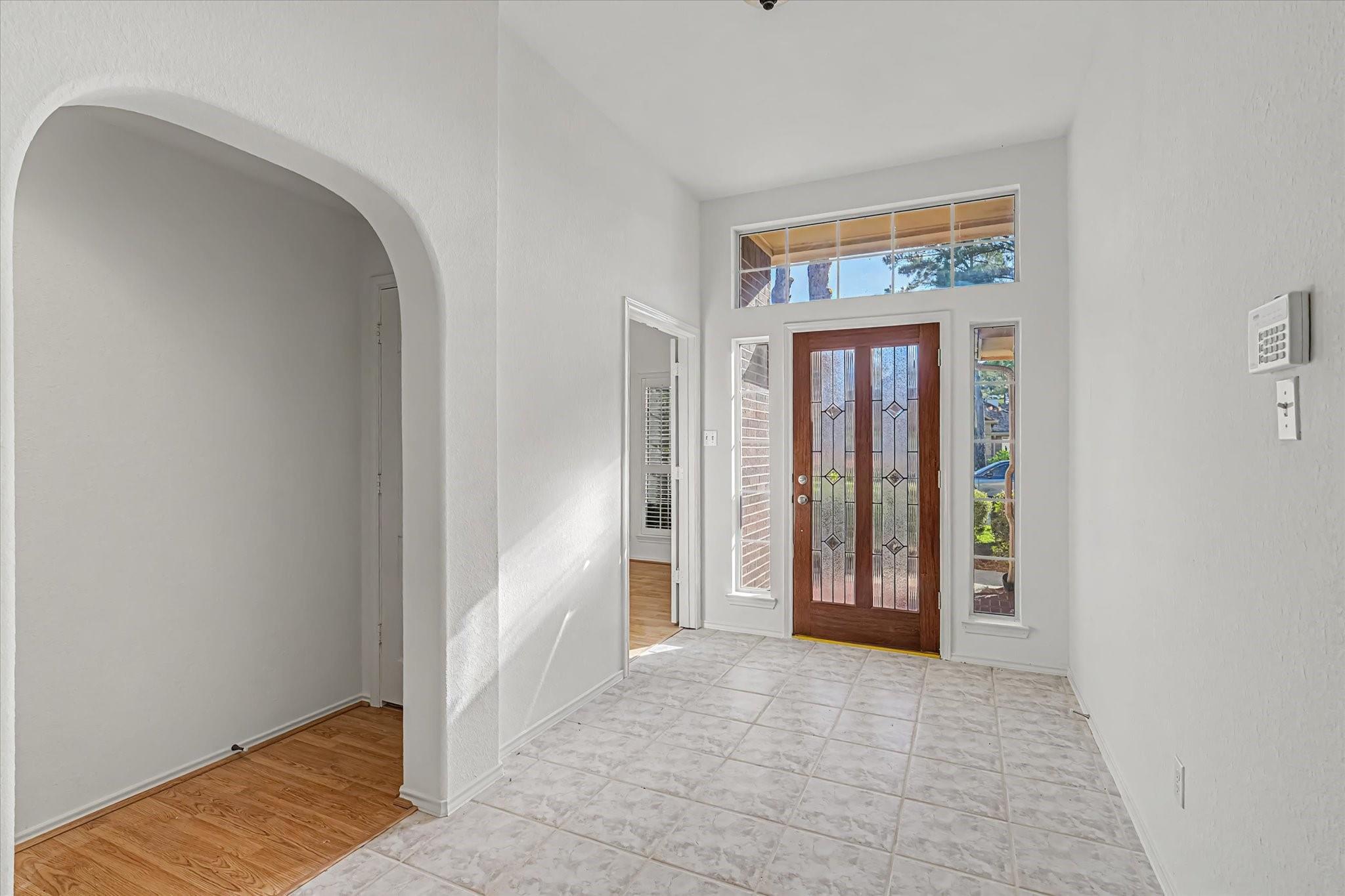 222 Glenridge Forest