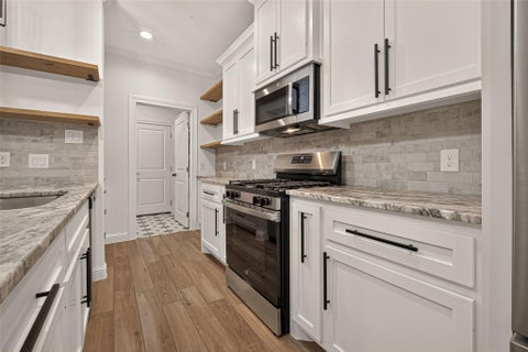 Photo of 114 Capetown, Conroe, TX 77356 (MLS # 54070431)