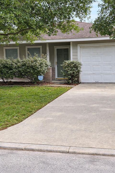 Photo of 15823 Regal Trace Lane, Houston, TX 77073 (MLS # 35744335)