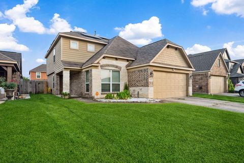 Photo of 7322 Fox Clearing Trail, Humble, TX 77338 (MLS # 52999999)