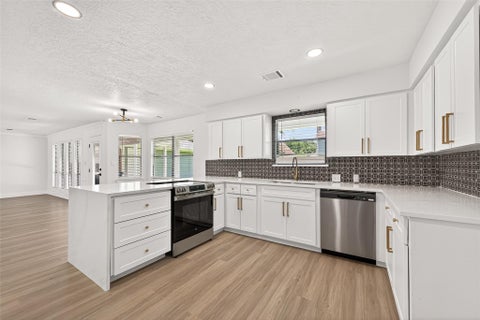 Photo of 2730 Blue Glen Lane, Houston, TX 77073 (MLS # 14283641)