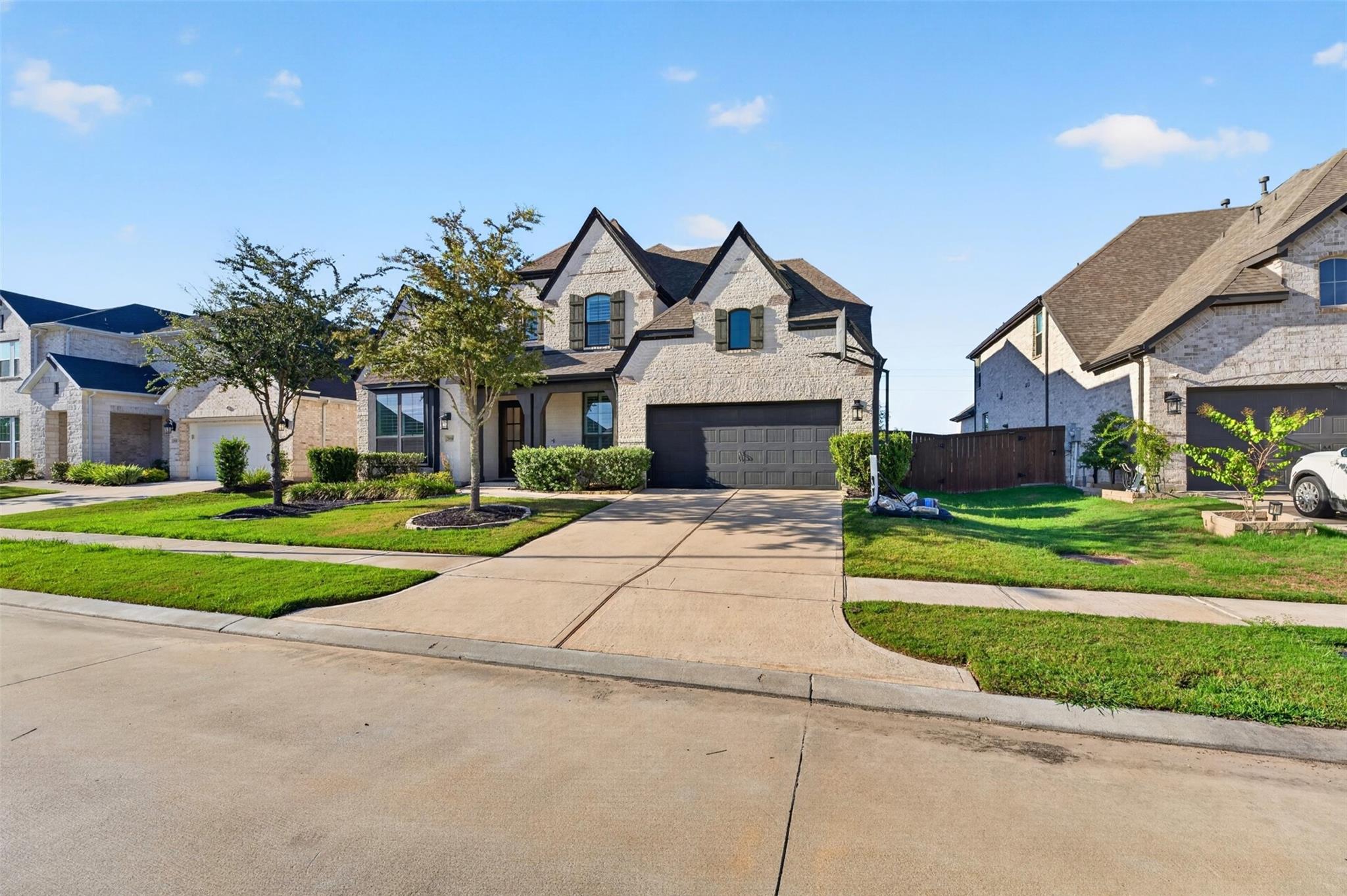 7014 San Bernard Trail