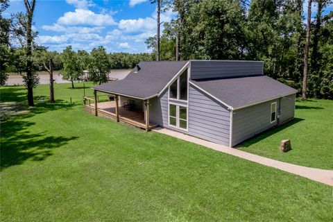 Photo of 172 Lake Drive DR, Trinity, TX 75862 (MLS # 11677659)