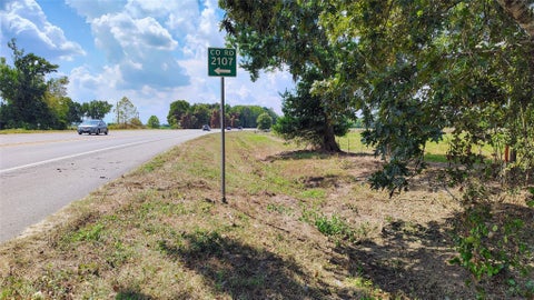 Vacant Land For Sale - 414 Highway 105<br/> Liberty County, Liberty, TX 77575
