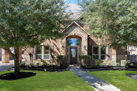 Photo of 16815 E Caramel Apple Trail, Cypress, TX 77433 (MLS # 61241811)