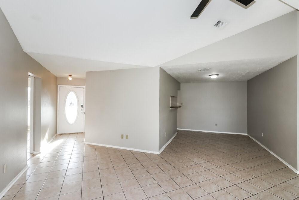 10111 King Ranch Lane