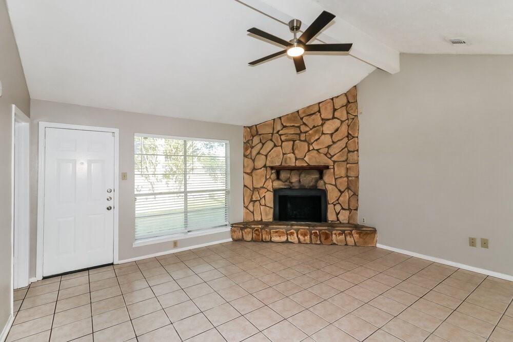 10111 King Ranch Lane