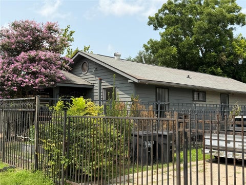 Homes For Sale - 3021 Brackenridge Street<br/> Houston, TX 77026