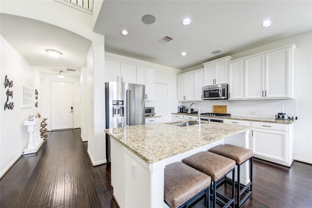 2943 Shadowbrook Chase Lane