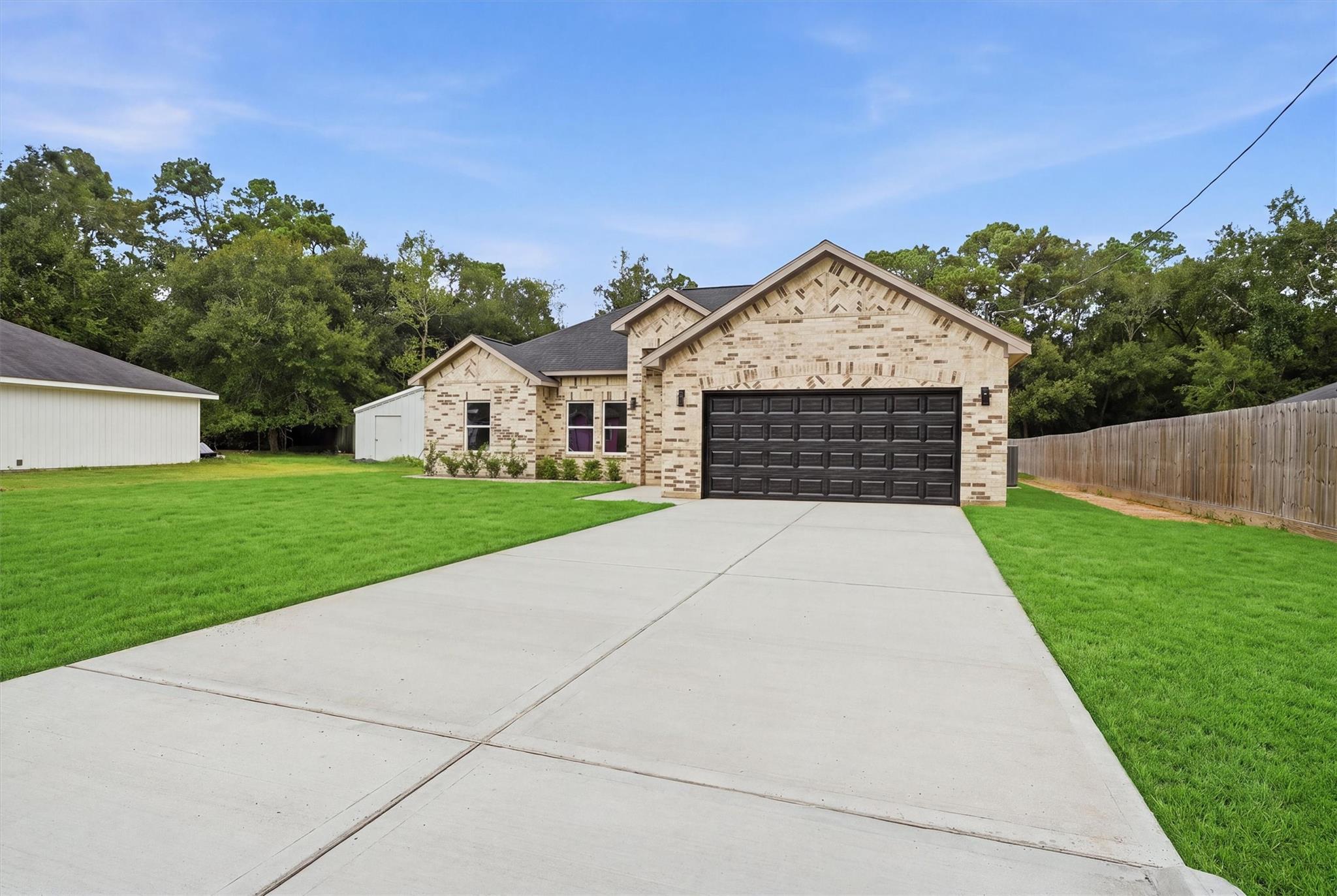 11909 Miller Circle