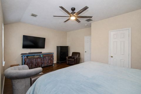 Tiny photo for 150 S Walden Elms Circle, The Woodlands, TX 77382 (MLS # 35709510)