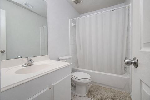 Tiny photo for 150 S Walden Elms Circle, The Woodlands, TX 77382 (MLS # 35709510)