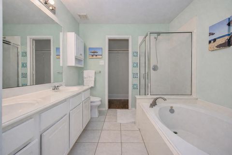Tiny photo for 150 S Walden Elms Circle, The Woodlands, TX 77382 (MLS # 35709510)