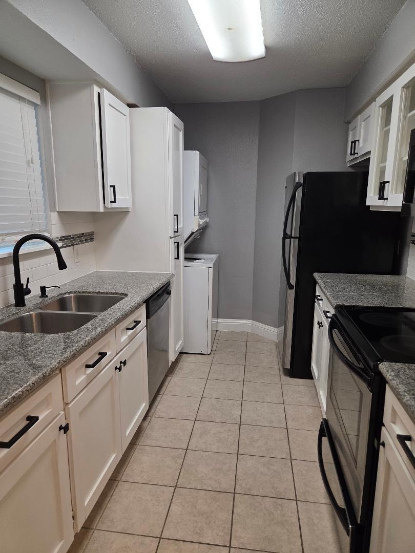 18800 Egret Bay Boulevard 1009