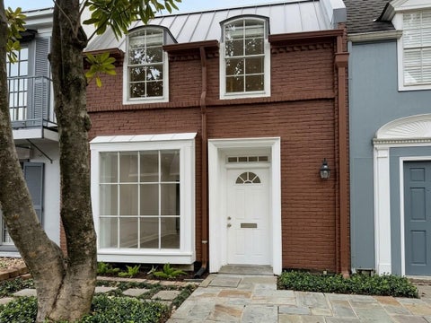 Photo of 2649 Marilee Lane, Houston, TX 77057 (MLS # 22049950)