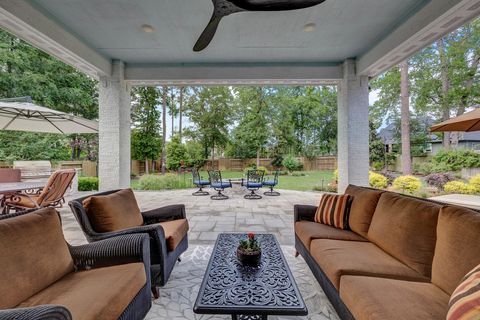 Photo of 327 N Turks Cap Trail, Montgomery, TX 77316 (MLS # 18052222)